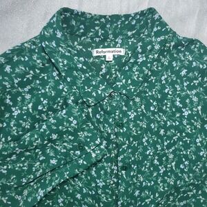 Reformation‎ Green Floral Print Button Down Shirt Size L Viscose